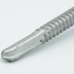 Wkręt samowiercący do mocowania płyt warstwowych nierdzewny stal A2