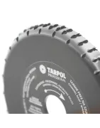 Tarnik frez z zębami tylko na krawędzi